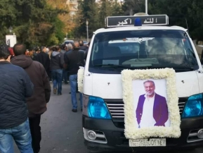 الصور الأولى من تشييع المخرج السوري حاتم علي من العاصمة السورية دمشق