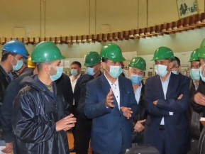 وزير النفط يتفقد الوحدات الانتاجية في مصفاة بانياس بعد توفر النفط الخام و إعادة اقلاعها 