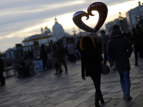 الفالنتين بكل لغات العالم