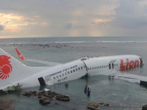 أشهر حوادث طيران في العالم