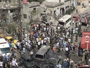 تفجير سيارة مفخخة في ‫ساحة الحمام‬ باللاذقية 