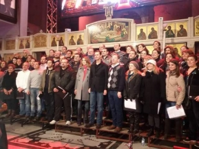 زيارة مفاجئة للرئيس الأسد والسيدة أسماء إلى ‏كنيسة سيدة ‏دمشق  