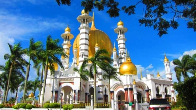  مساجد تبهر العيون بفنها العمراني