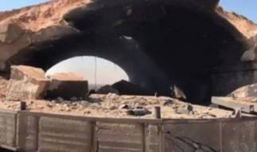 مطار الشعيرات بعد العدوان الامريكي عليه