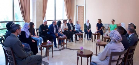 السيدة أسماء الأسد تستقبل اليوم الطلاب الأوائل في شهادة التعليم الثانوي على مستوى سورية للعام 2017