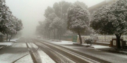 الثلوج في السويداء والقنيطرة ويبرود