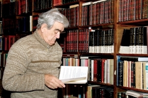 شخصية امتلكت جرأة المعرفة وفهماً واعياً للماضي والحاضر والمستقبل د. سهيل زكار.. رحلة مؤرخ عاشق