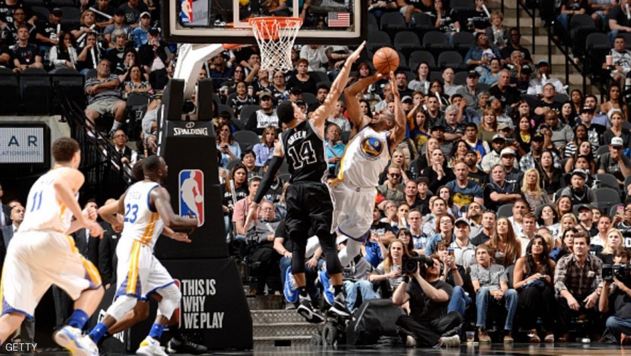 وريورز يعادل رقما قياسيا عمره 20 عاما في تمهيدي الـNBA