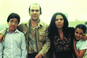 نذير نبعة فنان التحولات الفنيّة الرصينة والمواقف الفكريّة الملتزمة