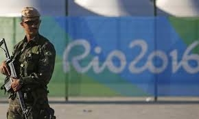 ريو.. توقيف سباحين أمريكيين من قبل الشرطة البرازيلية