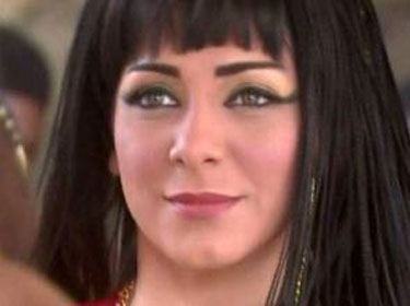  سلاف فواخرجي: كليوباترا حلم أي ممثلة عربية