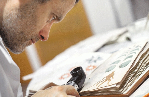  إعادة طبع أكثر كتب العالم غموضاً ..!؟