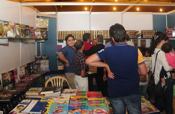 1200 عنوان في المعرض الذي تنظمه هيئة الكتاب