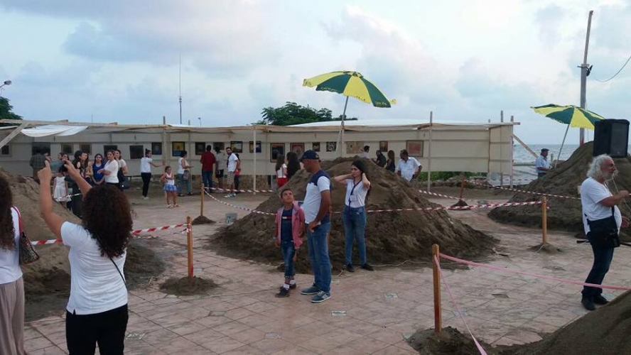 بالصور.. انطلاق فعاليات ملتقى النحت على الرمل 2017 في اللاذقية