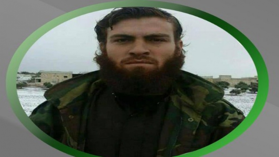 دبابة سورية تسحق كبير قناصي الدبابات في جيش العزة الارهابي