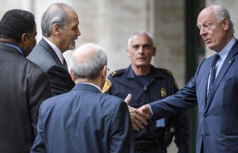 جلسة محادثات ثانية لوفد سورية مع دي ميستورا في مقر الأمم المتحدة بجنيف 