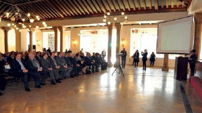 قفزات على مؤشر توليد الكهرباء ومشاريع استراتيجية بالجملة عام 2018.. الروتين والعوائق الإدارية عثرة في وجه الباحثين!