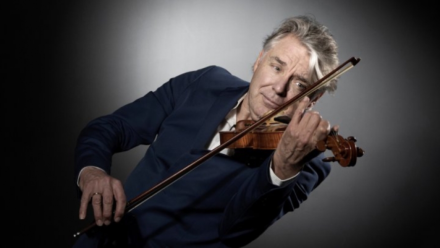 وفاة عازف الكمان الفرنسي الشهير «ديدييه لوكوود»!