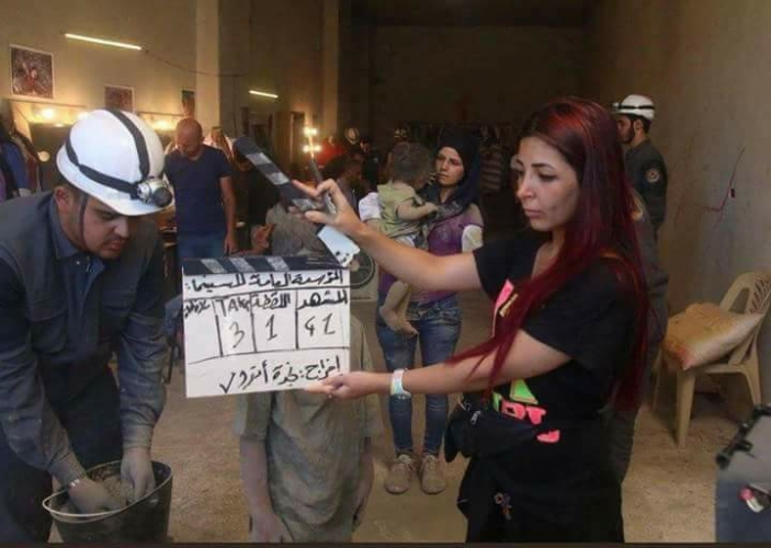 بالصور.. الكشف عن عمليات تصوير في استديو 