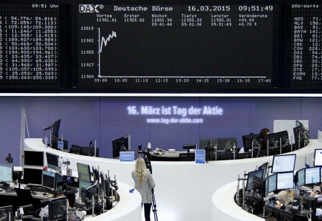 الأسهم الأوروبية تتراجع مع تنامي التوترات في شأن سورية