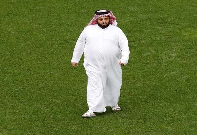 تركي آل الشيخ يتوعد 