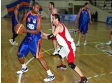 ذهاب نصف نهائي كأس السلة.. الوحدة يهزم الوثبة والجلاء يستضيف الكرامة