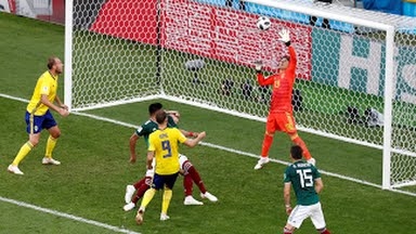 بالفيديو .. ملخص مباراة السويد و المكسيك