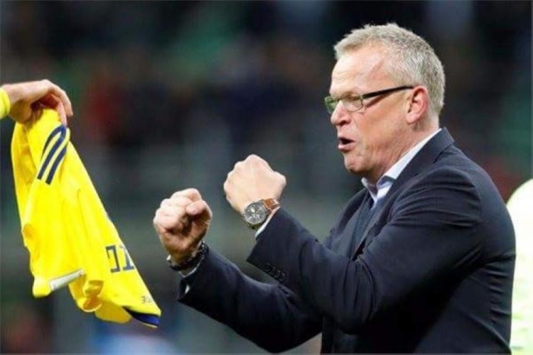 بعد الفوز.. مدرب السويد: سنقاتل حتى الموت 