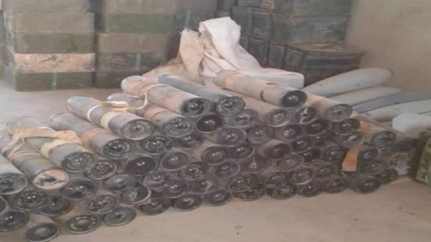 بالصور ضبط مستودع ذخيرة لداعش شرق السويداء