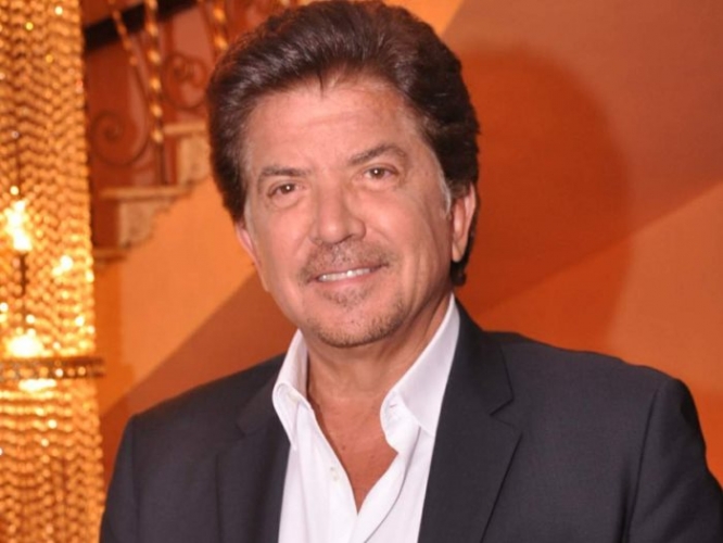 الفنان وليد توفيق من مسرح معرض دمشق الدولي:سعادتي كبيرة بتواجدي مع أهلي في سورية 