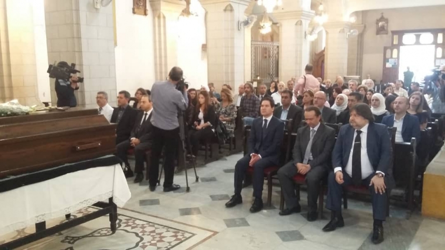 حسب وصيتها: جثمان التشكيلية الالمانية 