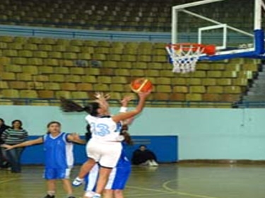 في المرحلة الرابعة الوحدة يستضيف الاتحاد ومباريات قوية في السيدات