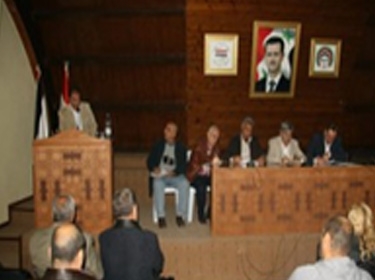 اللواء جمعة في مؤتمر اتحاد السباحة يؤكد بأن المكتب التنفيذي سيتخذ إجراءات بحق الأندية التي تمتلك مسابح ولا تمارس اللعبة