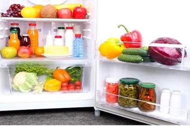 تحذير من وضع هذه الاطعمة في الثلاجة