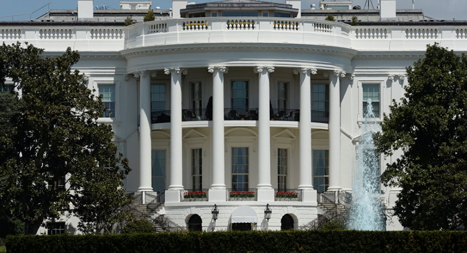 البيت الأبيض: جلسات مساءلة ترامب “مضيعة للوقت” 