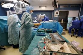 لبنان.. طبيب يتحرش بمريضة ظنا أنها تحت تأثير المخدر   