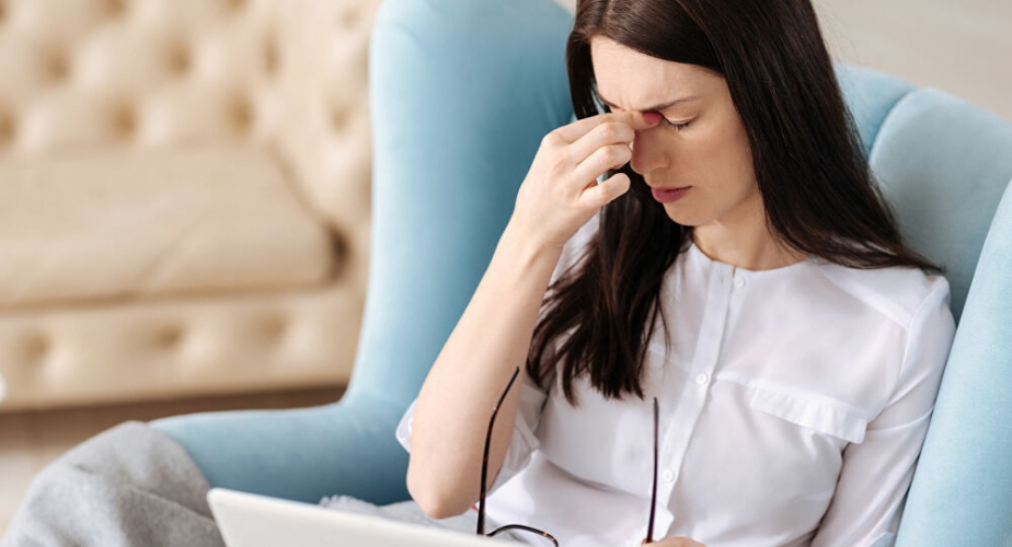 في 10 دقائق.. كيف تقضي على الصداع وآلام الظهر؟