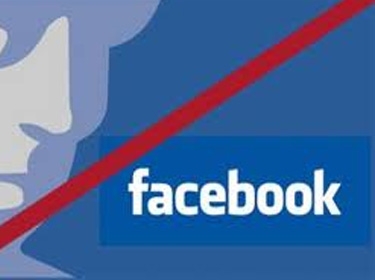 بعد تويتر .. إغلاق موقع فيسبوك بمصر