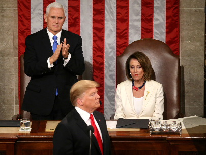 بيلوسي تطالب بإزالة تماثيل من الكونغرس لأنها تمجّد الكراهية