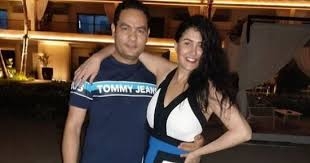 غادة عبد الرازق تنشر أول صور برفقة زوجها الـ 12!