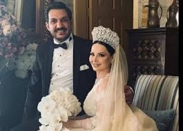 استدعاء زوج ديانا كرزون في ليلة زفافه!