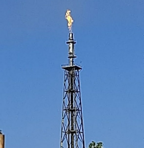 إضاءة شعلة مصفاة بانياس وهي بمثابة بداية إقلاع وحدات انتاج البنزين