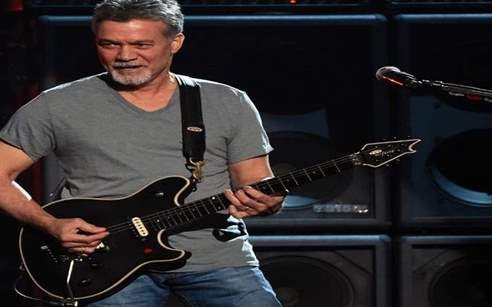 وفاة عازف الجيتار الشهير إيدي فان هالين عن 65 عاما