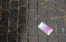 تقرير: مافيا تركية تقود محققين إلى أموال ليبية نهبت من مصرف في شرق البلاد   