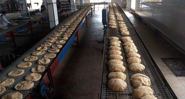 مخابز دمشق: الإجراءات الأخيرة حدت من الازدحام و 400 ألف ربطة الإنتاج اليومي