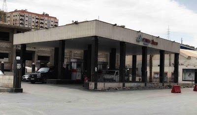 ضبط محطات وقود تقوم بتعبئات شاذة لمادة المازوت وتغش