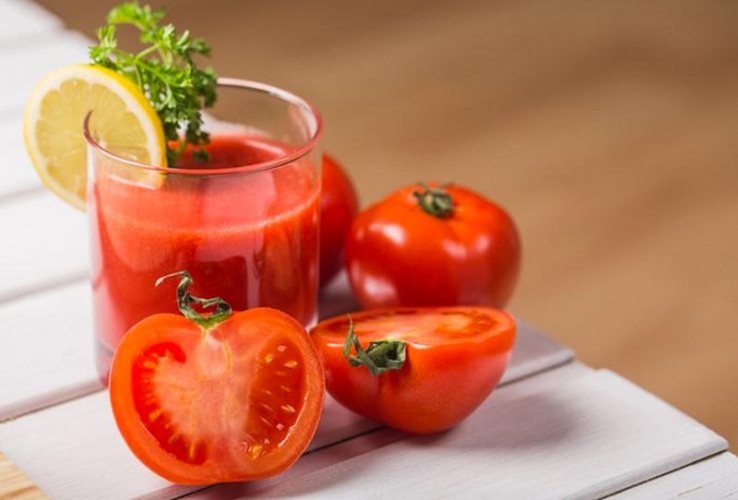 تأثير عصير البندورة على مرضى الضغط