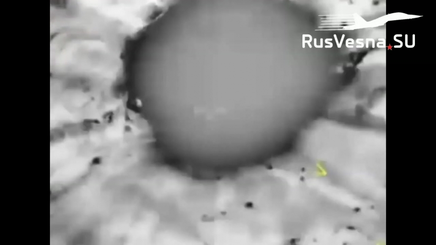 مشاهد تدمير ملجئين للارهابيين ونحو 500 كيلوغرام من الذخيرة  ومقتل قرابة 200 مسلح بريف تدمر