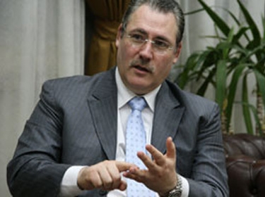 الدردري: الحكومة مهتمة  بزيادة الرواتب والأجور لكل السوريين