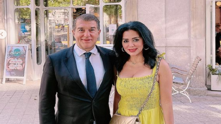 رانيا يوسف تعلق من جديد على صورتها مع رئيس نادي برشلونة